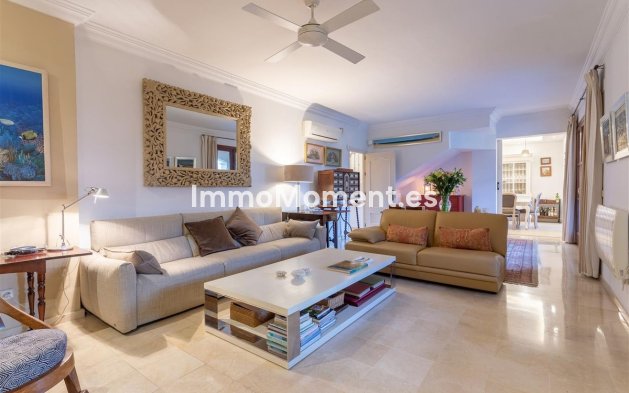 Resale - Detached villa - Marbella - Guadalmina Alta