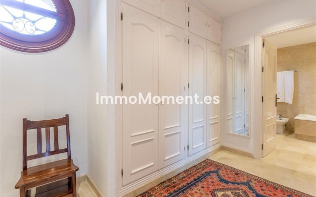 Resale - Detached villa - Marbella - Guadalmina Alta