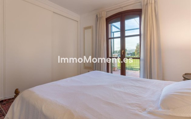 Resale - Detached villa - Marbella - Guadalmina Alta