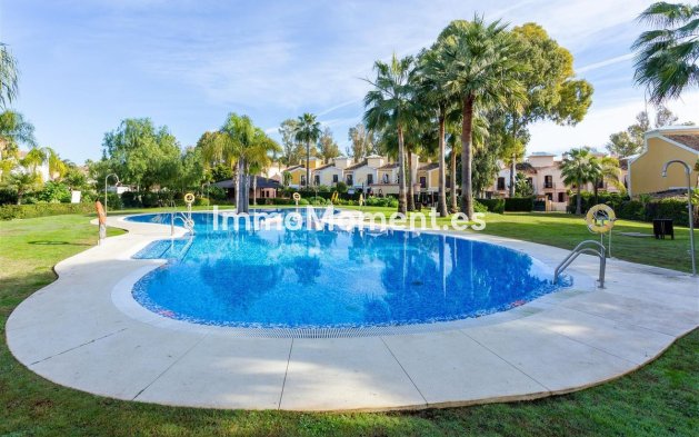 Resale - Detached villa - Marbella - Guadalmina Alta
