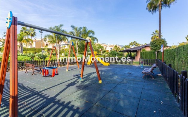 Resale - Detached villa - Marbella - Guadalmina Alta