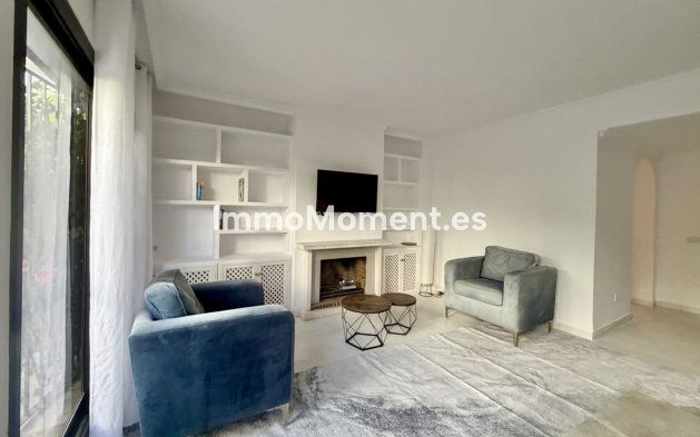 Resale - Townhouse - Marbella - Guadalmina Baja