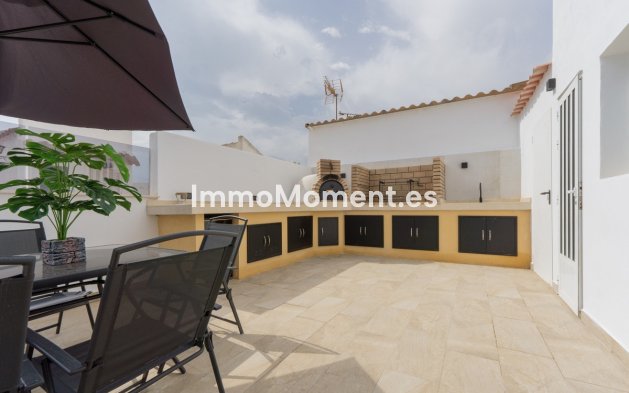 Wiederverkauf - Freistehende Villa - Torrevieja - Torrevieja Centro