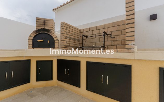 Wiederverkauf - Freistehende Villa - Torrevieja - Torrevieja Centro