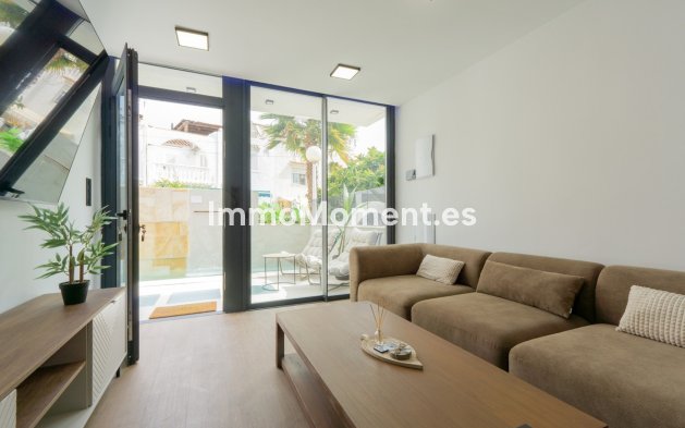 Wiederverkauf - Freistehende Villa - Torrevieja - Torrevieja Centro