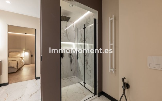 Resale - Apartment - Benahavís - Benahavís Centro