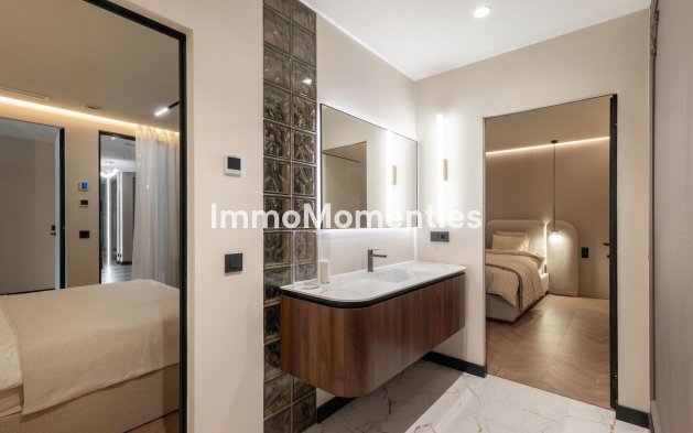 Resale - Apartment - Benahavís - Benahavís Centro