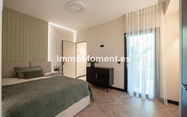 Resale - Apartment - Benahavís - Benahavís Centro
