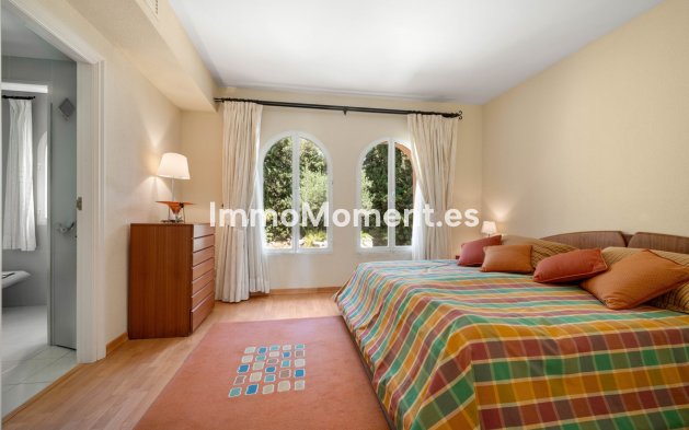Wiederverkauf - Freistehende Villa - Marbella - Elviria