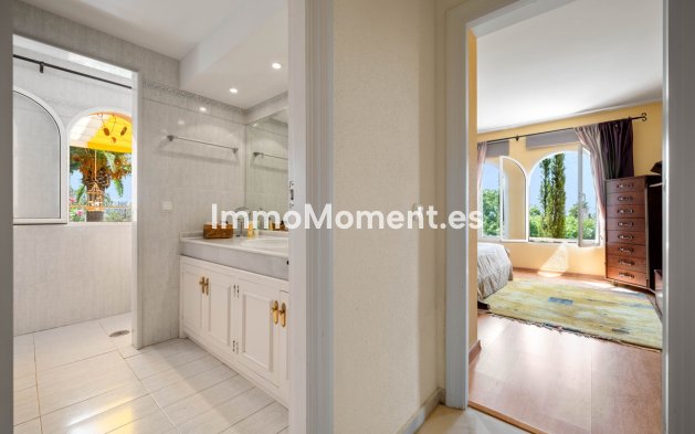 Wiederverkauf - Freistehende Villa - Marbella - Elviria
