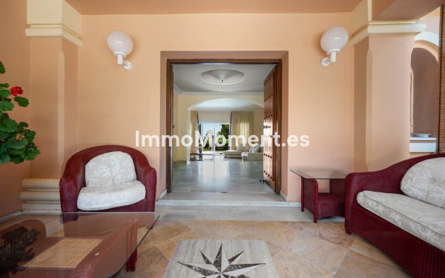 Wiederverkauf - Freistehende Villa - Marbella - Elviria