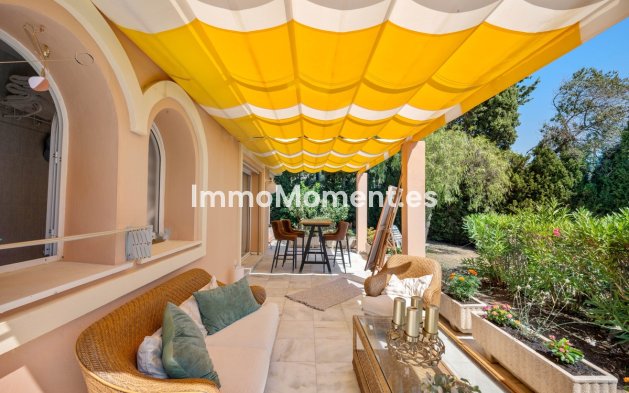 Wiederverkauf - Freistehende Villa - Marbella - Elviria
