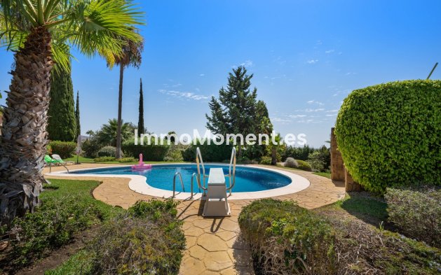 Wiederverkauf - Freistehende Villa - Marbella - Elviria