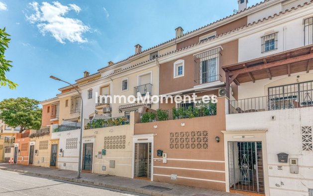 Resale - Townhouse - Inland  - Coín