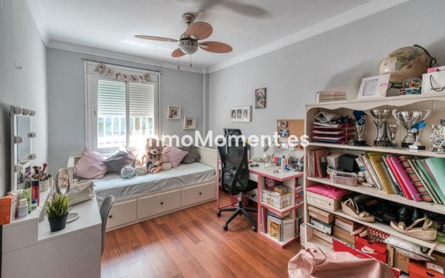 Resale - Townhouse - Inland  - Coín