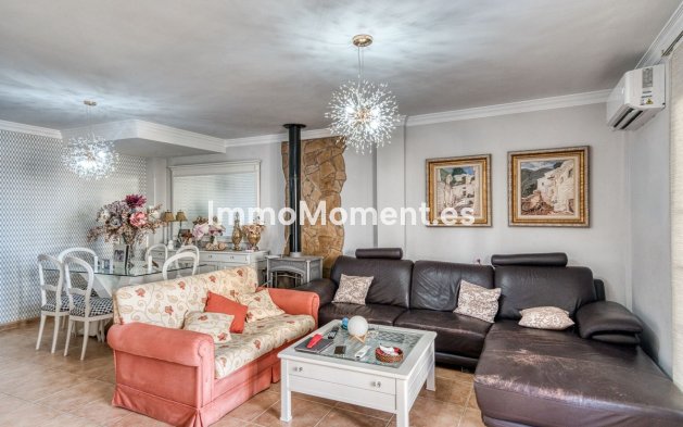 Resale - Townhouse - Inland  - Coín