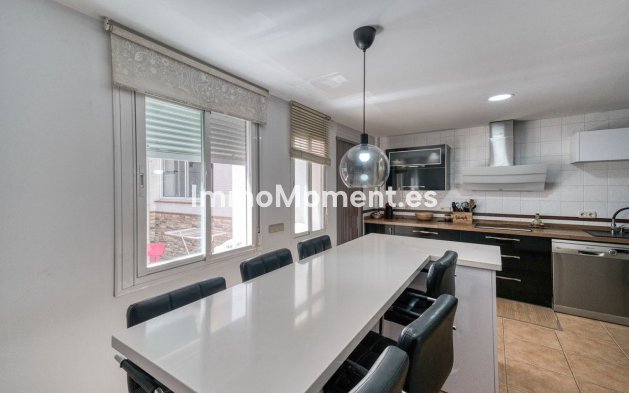 Resale - Townhouse - Inland  - Coín