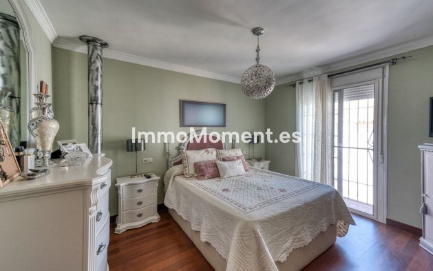 Resale - Townhouse - Inland  - Coín