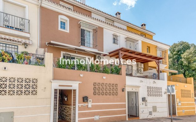 Resale - Townhouse - Inland  - Coín