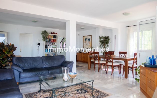Resale - Detached villa - Estepona - El Padron