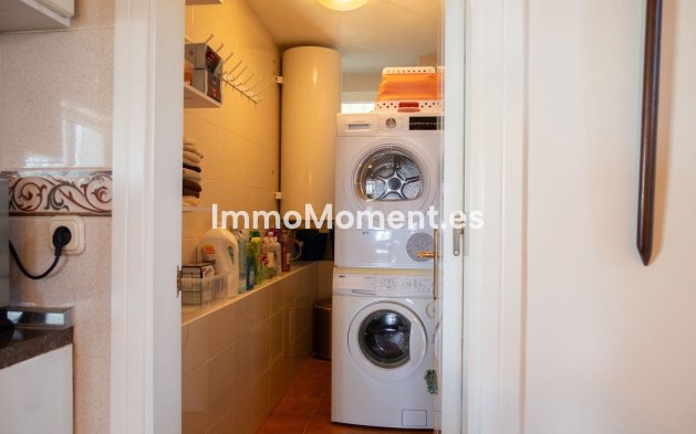 Resale - Detached villa - Estepona - El Padron
