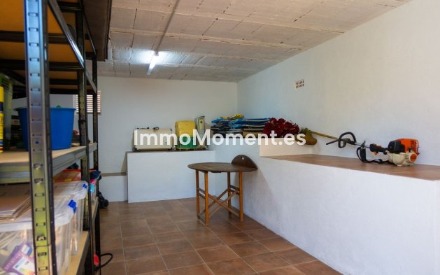 Resale - Detached villa - Estepona - El Padron