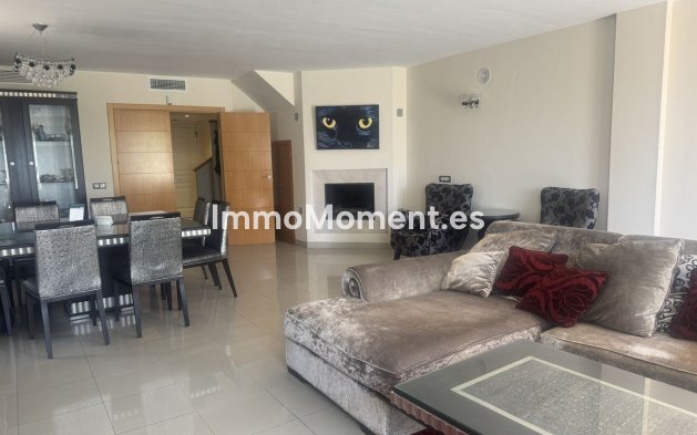 Resale - Townhouse - Estepona - Estepona Centro