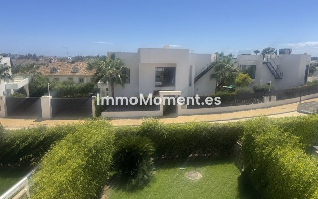 Resale - Townhouse - Estepona - Estepona Centro