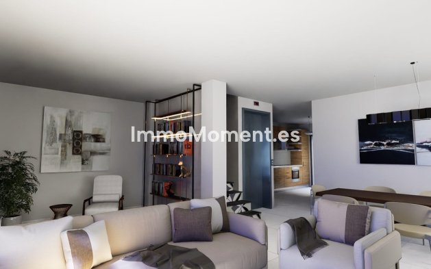 Resale - Detached villa - Estepona - Estepona Centro