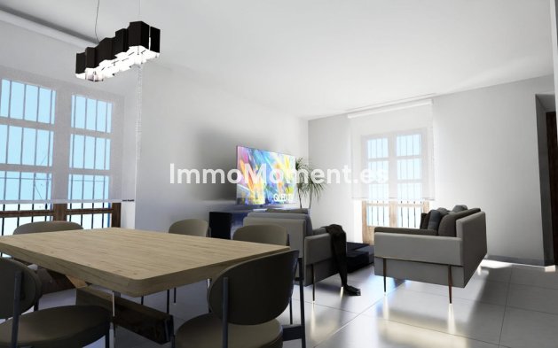 Resale - Detached villa - Estepona - Estepona Centro