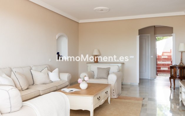 Resale - Apartment - Mijas - Calahonda