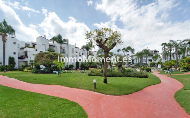 Resale - Apartment - Estepona - Cancelada