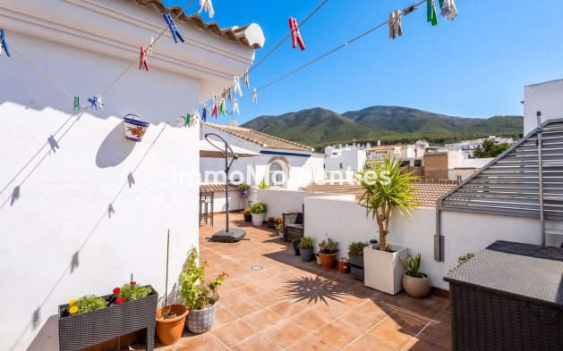 Reventa - Adosado - Interior  - Alhaurín el Grande Centro