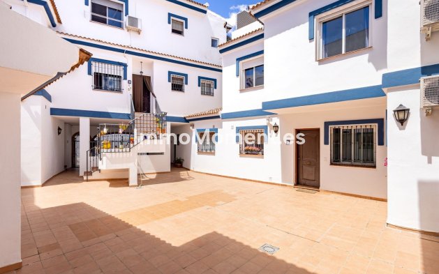 Reventa - Adosado - Interior  - Alhaurín el Grande Centro