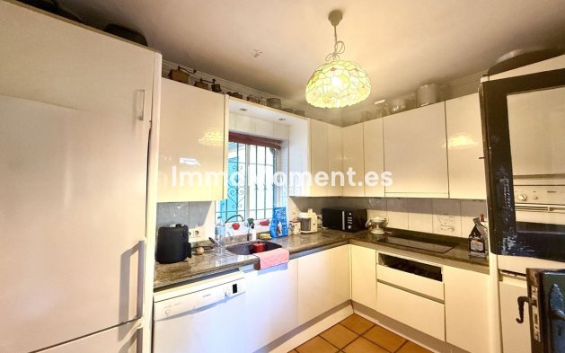 Reventa - Villa independiente - Marbella - Marbella Centro