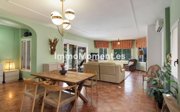 Reventa - Villa independiente - Fuengirola - Fuengirola Centro