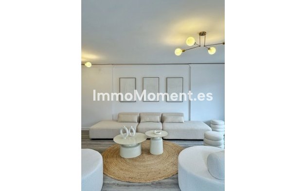 Resale - Apartment - Benahavís - Benahavís Centro