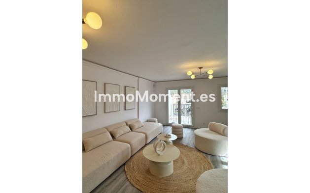 Resale - Apartment - Benahavís - Benahavís Centro