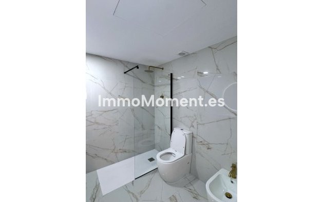 Resale - Apartment - Benahavís - Benahavís Centro