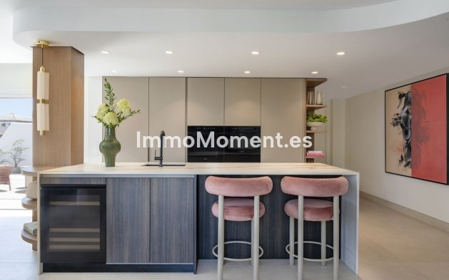 Resale - Apartment - Estepona - New Golden Mile