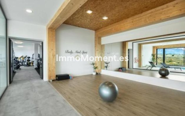 Reventa - Apartamento - Benahavís - Benahavís Centro