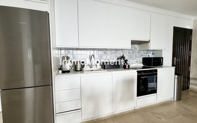 Reventa - Apartamento - Benahavís - Benahavís Centro