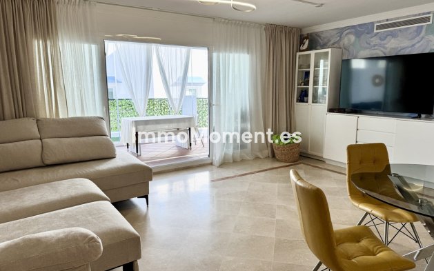 Reventa - Apartamento - Benahavís - Benahavís Centro