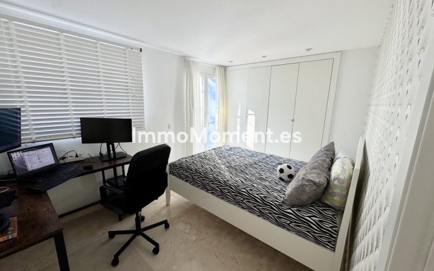 Reventa - Apartamento - Benahavís - Benahavís Centro