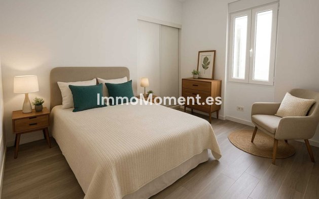 Resale - Apartment - Málaga - Centro Histórico