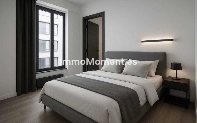 Resale - Apartment - Málaga - Centro Histórico