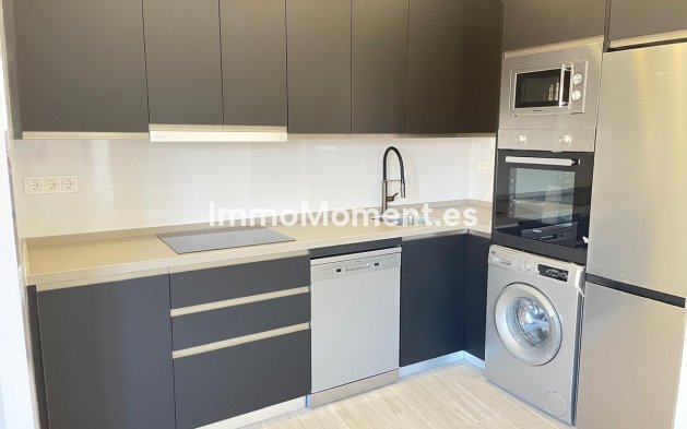 Resale - Apartment - Málaga - Centro Histórico