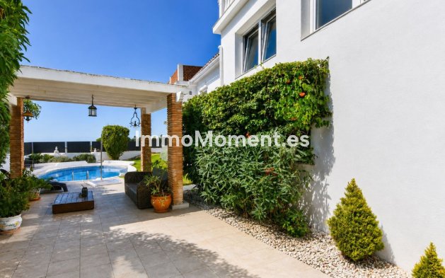 Reventa - Villa independiente - Benalmadena - Benalmadena Pueblo