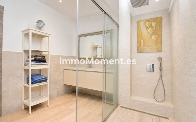 Reventa - Villa independiente - Benalmadena - Benalmadena Pueblo