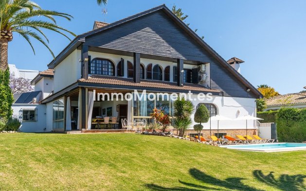 Reventa - Villa independiente - Marbella - Marbella Centro